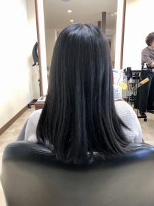 広島県廿日市市にある美容室・美容院のプロッソル廿日市店ディレクターの寺岡和人のお客様ヘアカラーで黒髪卒業
