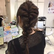 広島市安佐南区にあるプロッソル山本店のロングヘアのヘアアレンジです。